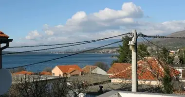 Hotel 400 m² in Grad Obrovac, Croatia