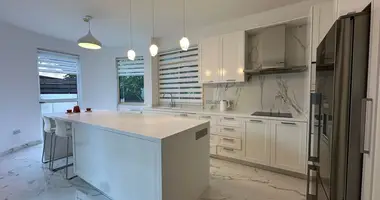 villa de 5 dormitorios en Koinoteta Pyrgou Lemesou, Chipre