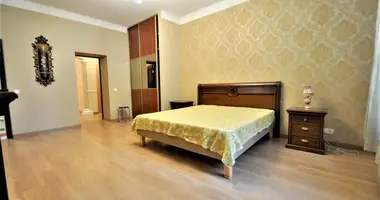 Квартира 4 комнаты в Рига, Латвия