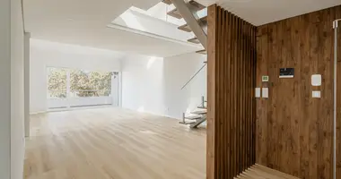 3 bedroom apartment in Cascais, Portugal