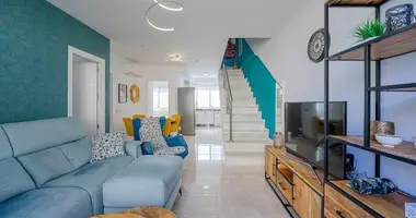 3 bedroom apartment in Orihuela, Spain