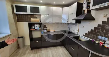 Wohnung 3 zimmer in Powarowo, Russland