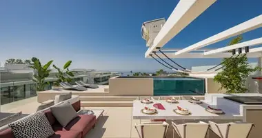 4 bedroom house in Dos Hermanas, Spain