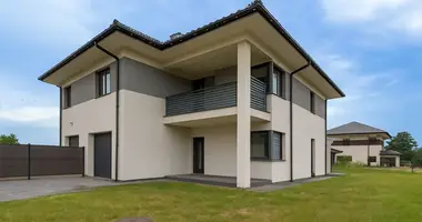 Haus in Warschau, Polen