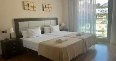 2 bedroom apartment in Benalmadena, Spain