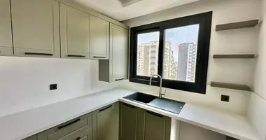 Apartamento 4 habitaciones en Mezitli, Turquía