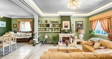 5 bedroom house in Torrevieja, Spain