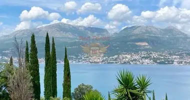 Apartamento 4 habitaciones en Herceg Novi, Montenegro