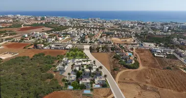 Villa 5 bedrooms in Paralimni, Cyprus