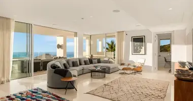 3 bedroom apartment in Marbella, Spain