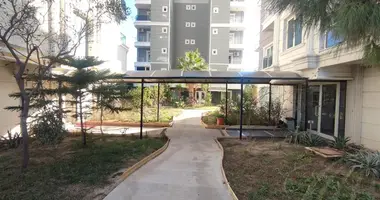 Mieszkanie 4 pokoi w Muratpasa, Turcja