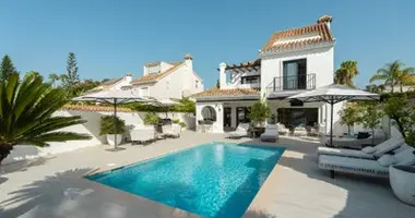 Haus 5 Schlafzimmer in San Pedro Alcantara, Spanien