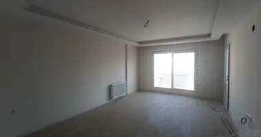 Apartamento 5 habitaciones en Mezitli, Turquía