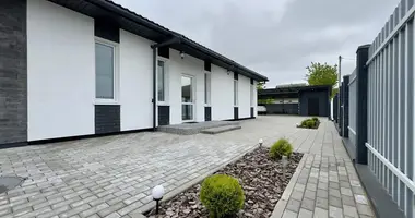Maison dans Dziamidavicki sielski Saviet, Bélarus