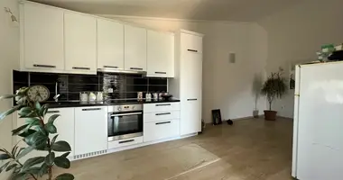 Casa 2 habitaciones en Burtaisi, Montenegro