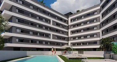 2 bedroom apartment in Alicante, Spain