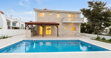 Квартира 5 комнат в Месоги, Кипр