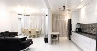 Apartamento 4 habitaciones en Batumi, Georgia