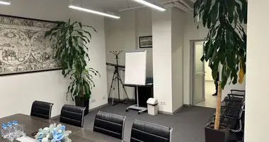 Oficina 393 m² en Moscú, Rusia