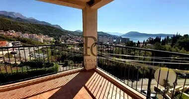 Multilevel apartments 2 bedrooms in Podi, Montenegro