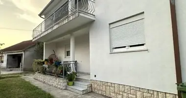 Дом 4 спальни в Даниловград, Черногория