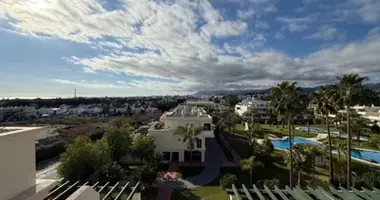 3 bedroom apartment in San Pedro Alcantara, Spain