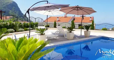 Villa 4 chambres dans Budva, Monténégro
