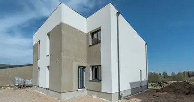 Casa en Darzininkai, Lituania