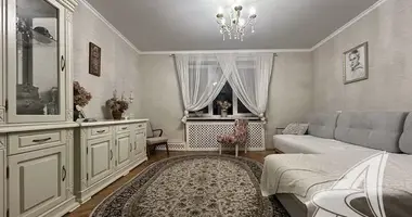 Wohnung 3 zimmer in Muchaviecki sielski Saviet, Belarus