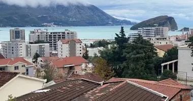 Apartamento 3 habitaciones en 11, Montenegro
