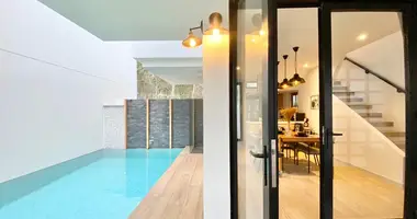 3 bedroom apartment in Si Sunthon, Thailand