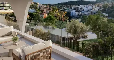 4 bedroom apartment in Agios Tychonas, Cyprus