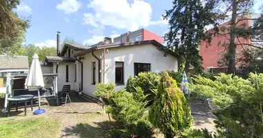Dom 3 pokoi w Ryga, Łotwa