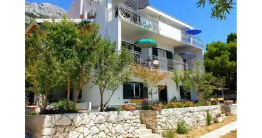 7 room house in Marusici, Croatia
