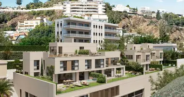 4 bedroom apartment in Spain
