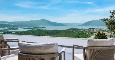 Wohnung 2 Schlafzimmer in Kavac, Montenegro
