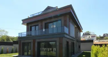 Haus 5 Schlafzimmer in Arnavutkoy, Türkei