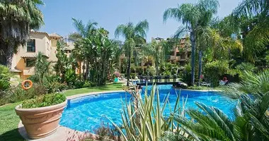 3 bedroom apartment in Resinera Voladilla, Spain