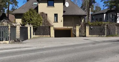 Haus 6 zimmer in Riga, Lettland