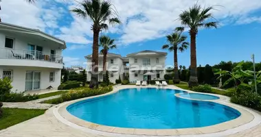 Appartement 2 chambres dans Camyuva, Turquie