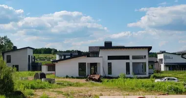 Cottage in Ozyaritska-Slabadski rural council, Belarus