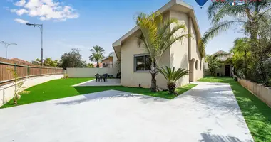 Коттедж 5 комнат в Израиль