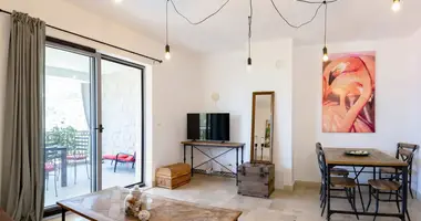 Apartamento 3 habitaciones en , Montenegro