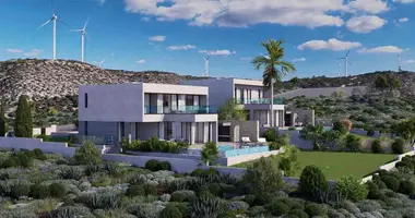 4 bedroom house in Kouklia, Cyprus