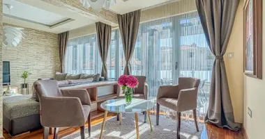 Mieszkanie 4 pokoi w Budva, Czarnogóra