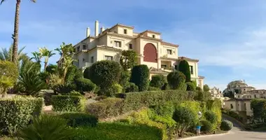 Wohnung 4 Schlafzimmer in Benahavis, Spanien
