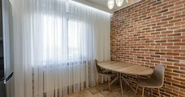 Wohnung 3 zimmer in Minsk, Belarus