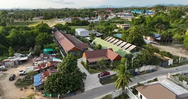 Działka w Pong, Tajlandia