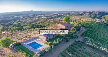 Propriété commerciale 420 m² dans Grosseto, Italie