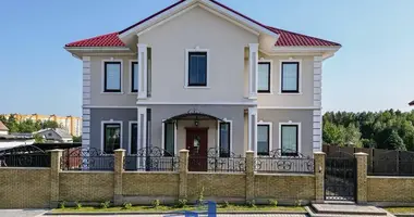 Casa de campo en Barawlyany, Belarús